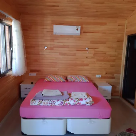 Camping Mustafa Nacakci Landhaus